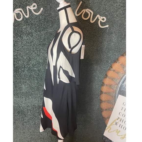 Elle Sasson Ally Leaf Cold Shoulder Dress - Picture 3 of 9